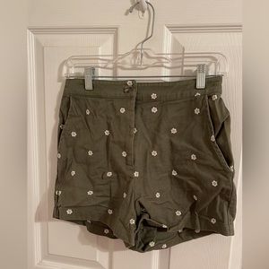 Army Green Daisy Shorts
